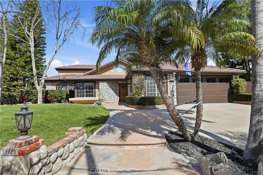 1210 Versailles Circle