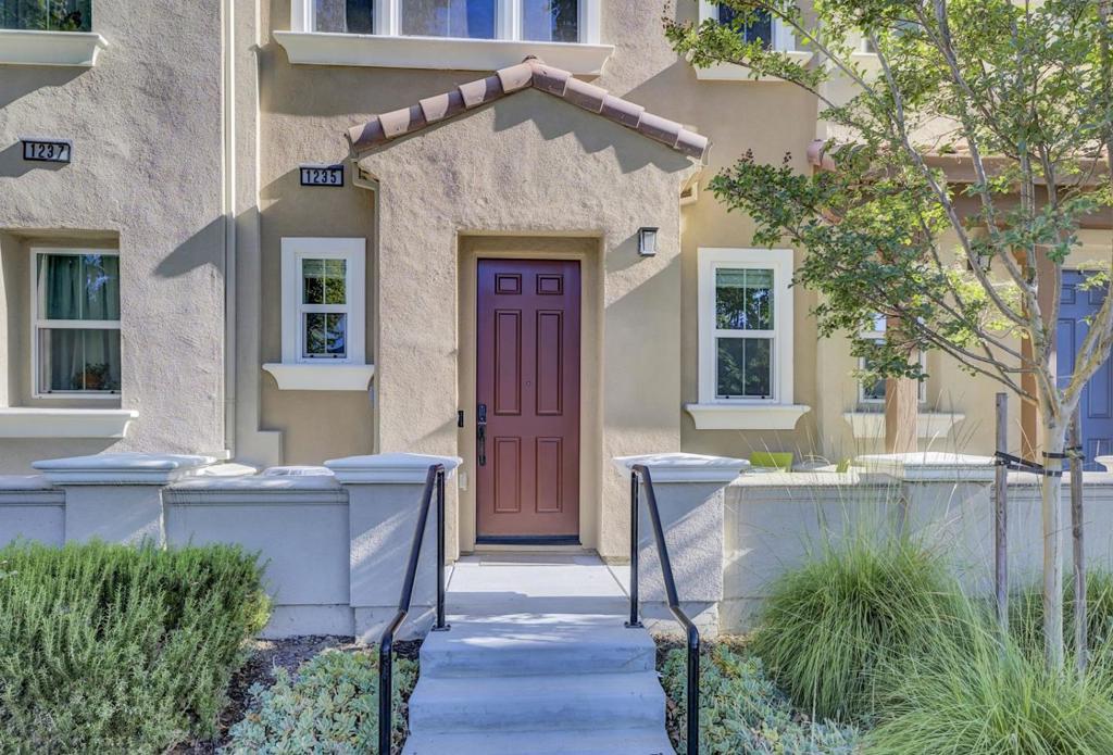 We are located in the heart of Milpitas. Built in 2015, this 1,622 sq ft residence offers a fresh, contemporary design and an ideal floor plan for comfortable living. Step inside to a bright and inviting townhouse where thoughtful details. Featuring 3 bedrooms and 3 full bathrooms. The open-concept layout seamlessly connects living, dining, and kitchen areas, perfect for both everyday life and entertaining. Enjoy the convenience of in-unit laundry and dedicated attach two cars parking, with Level 2 EV charger. Excellent proximity to top-rated schools, including Mabel Mattos Elementary, Rancho Milpitas Middle, and Milpitas High School. Enjoy the vibrant Milpitas community with its array of amenities, parks, and easy access to major transportation routes, connecting you to all the Silicon Valley has to offer.