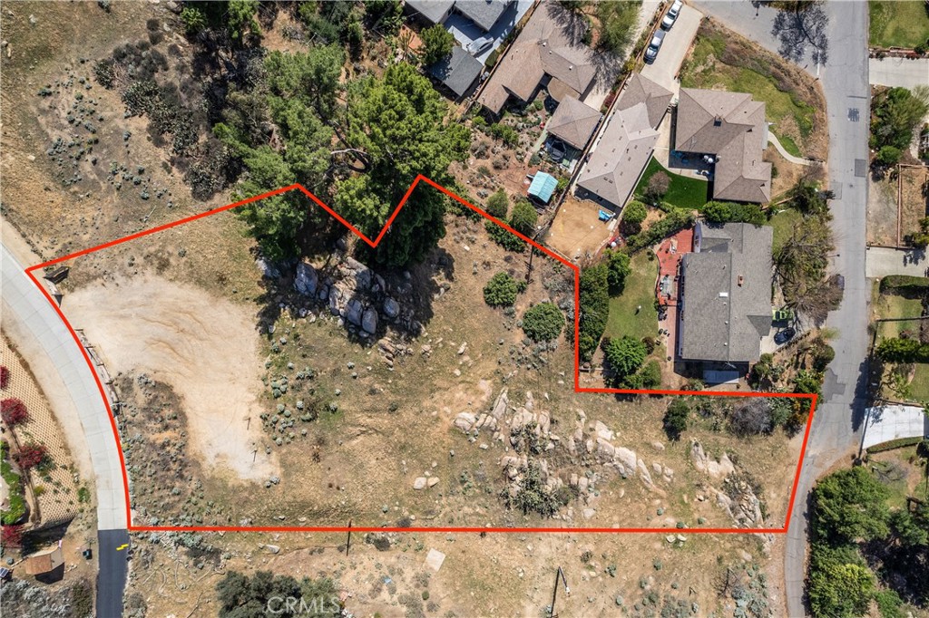 2935 Galaxie Heights Road