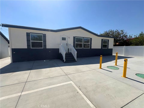 Photo of 15356 Merrill AVE #3, Fontana, CA 92335 (MLS # CV26132066)