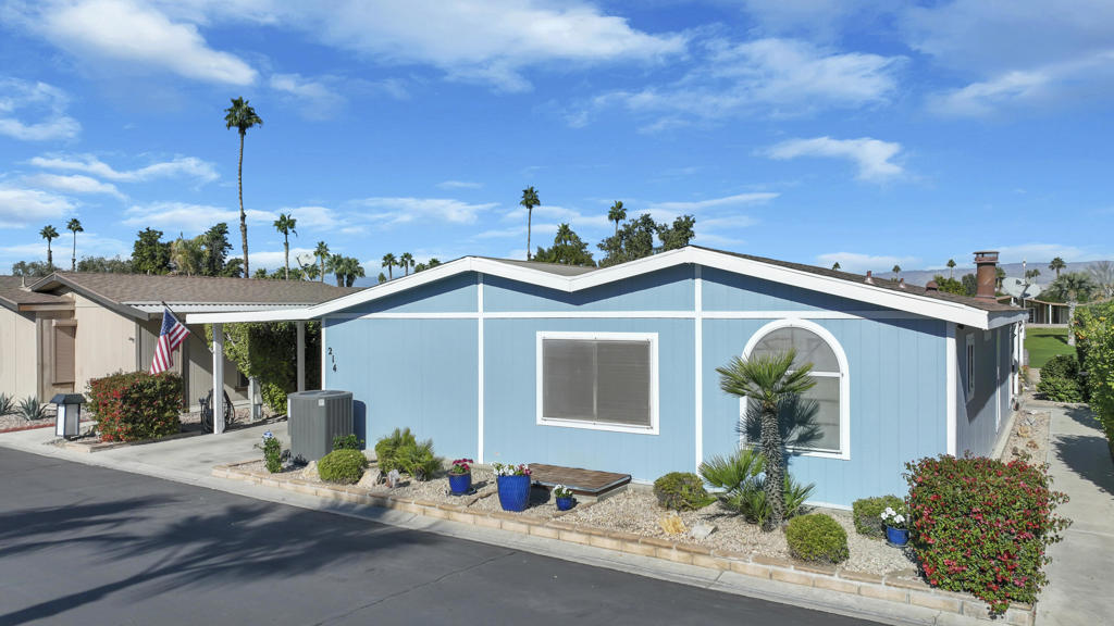 Suncrest Country Clb - Manufactured In Park