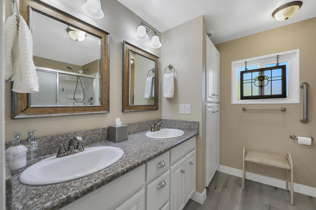 Suncrest Country Clb - Manufactured In Park