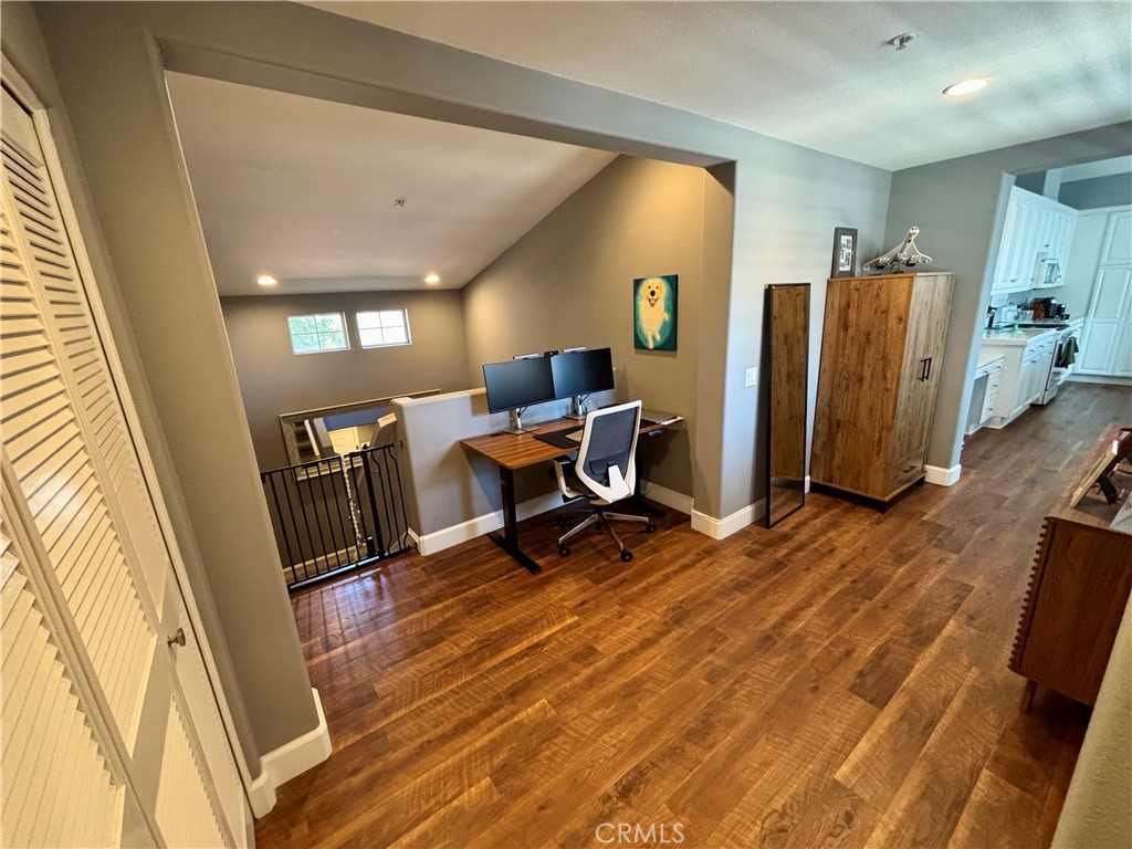 83 Sklar Street 15