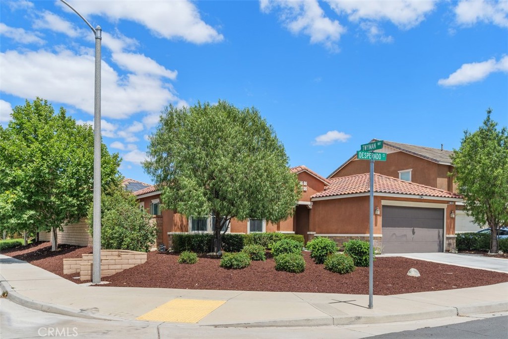 25212 Desperado Court