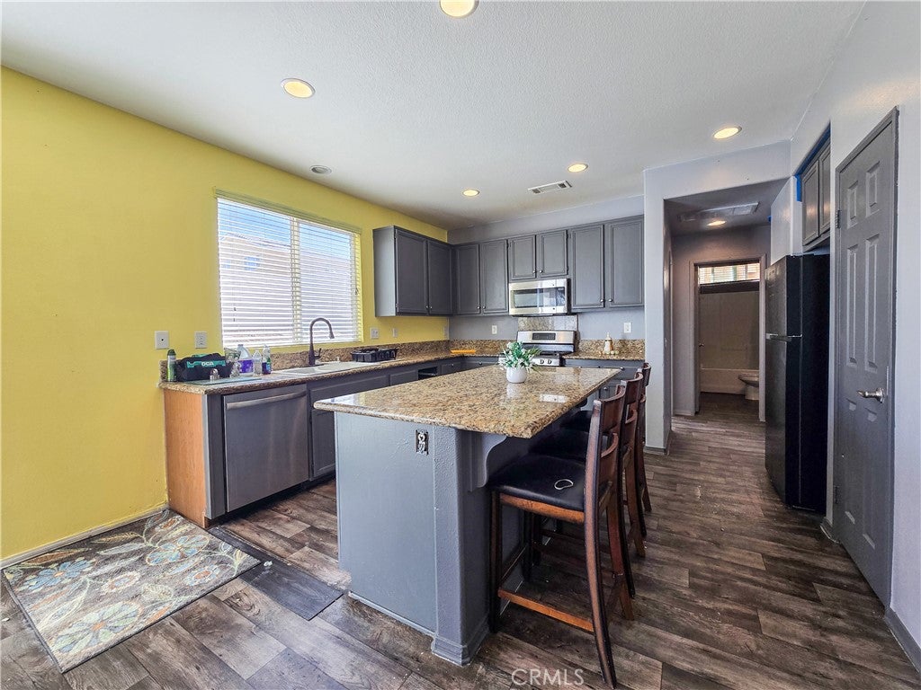 15587 Ripple Ridge