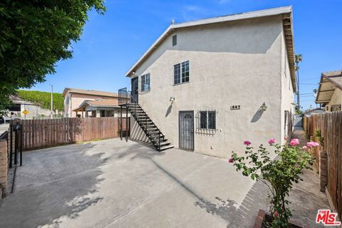 Photo of 347 W 67th Street, Los Angeles, CA 90003 (MLS # 26809581)