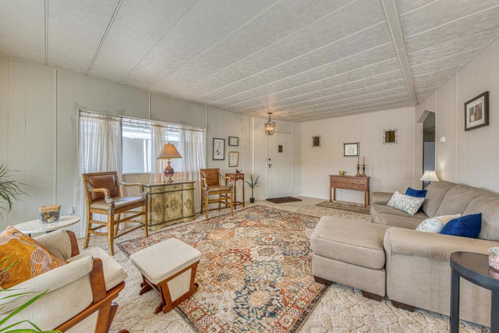 55 San Juan Grade Road 11