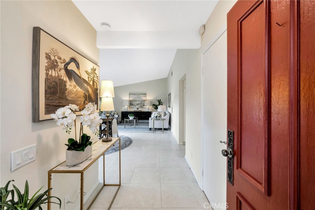 27751 Via Alberti