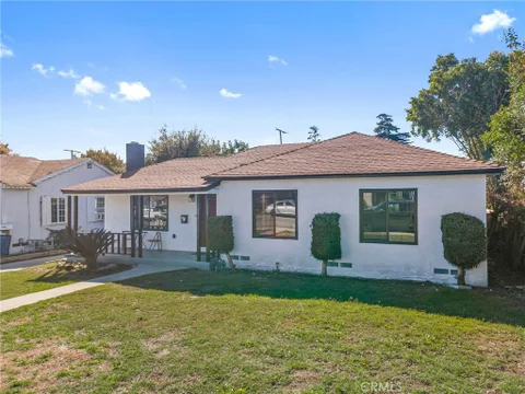 MLS: TR26070683