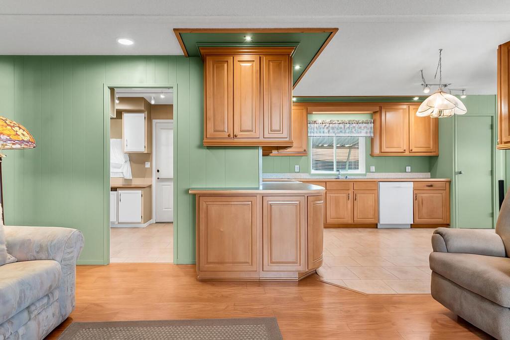 Not Applicable-1 - Manufactured In Park