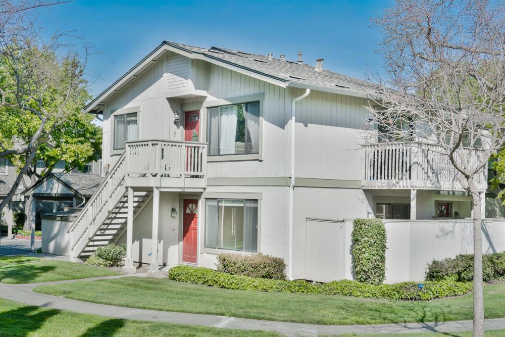 4974 Flat Rock Circle