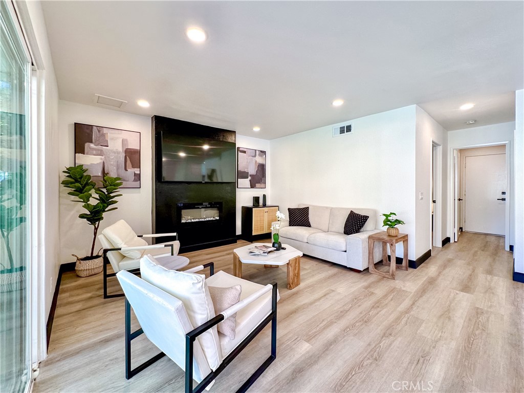 800 Coldstream Court