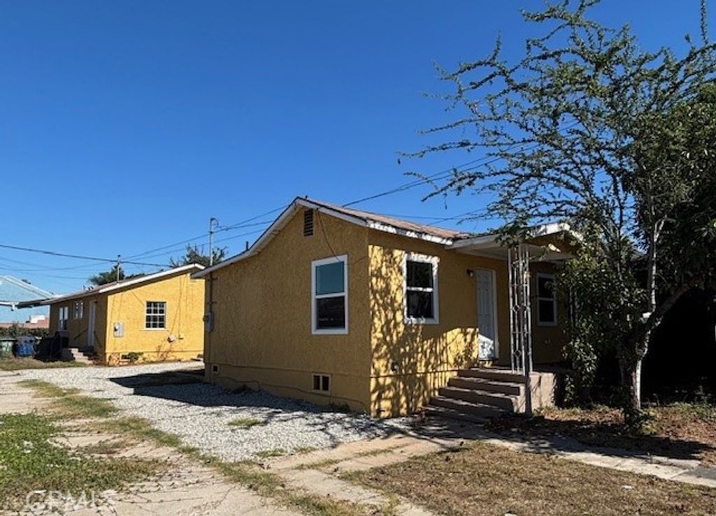 Photo of 4339 E 1st St, East Los Angeles, CA 90022 (MLS # CV25245363)
