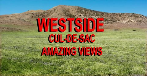 Photo of 11859 Crest Park Trail, Santa Margarita, CA 93453 (MLS # PI24081126)