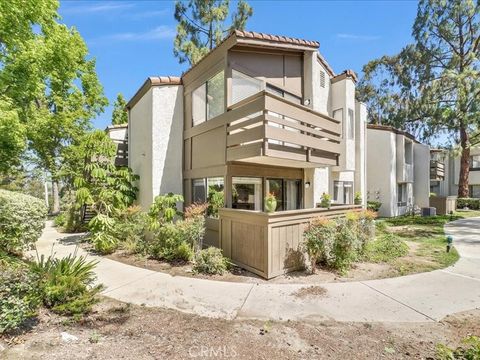 Photo of 22741 Lakeway Dr, Diamond Bar, CA 91765 (MLS # PW26094308)