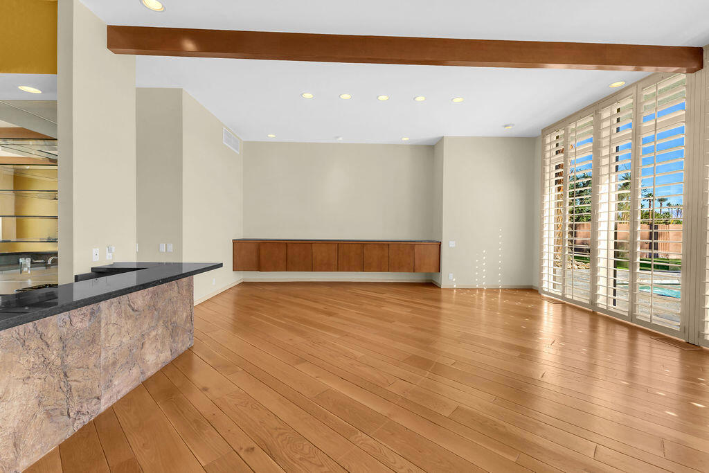 Tamarisk C.C. - Residential