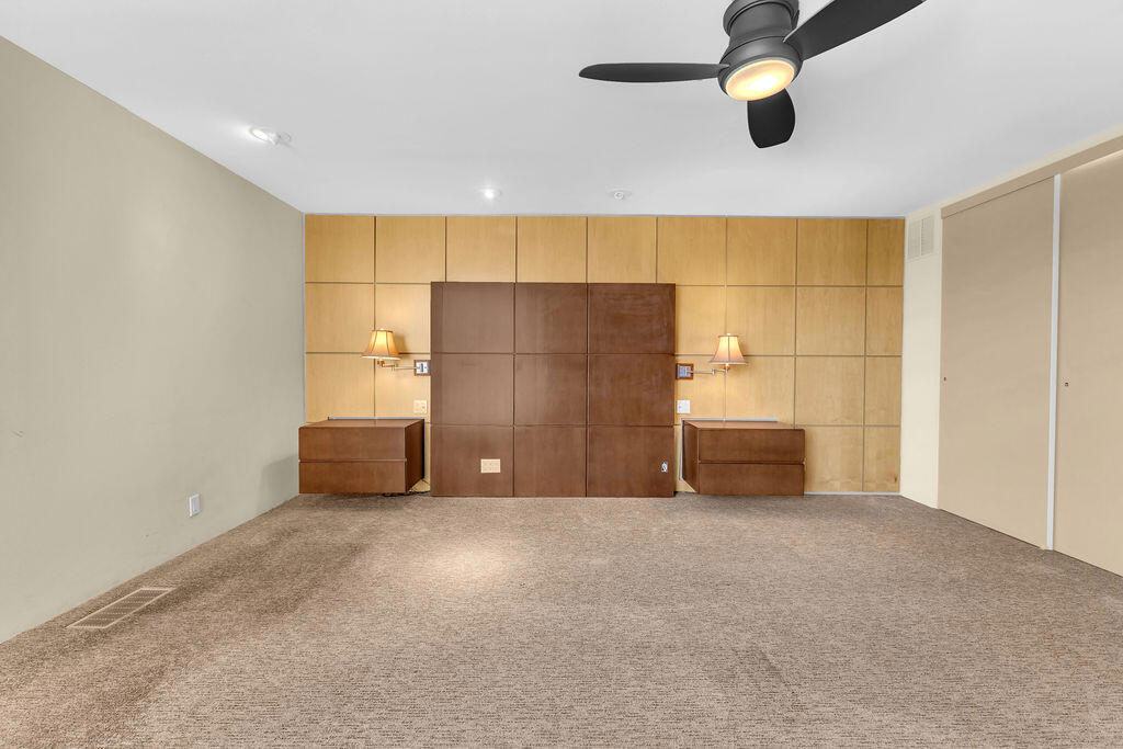 Tamarisk C.C. - Residential