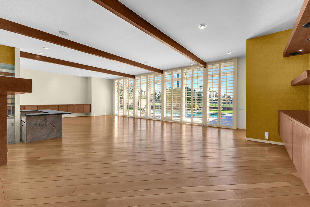 Tamarisk C.C. - Residential