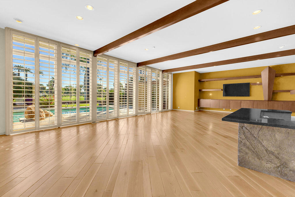 Tamarisk C.C. - Residential