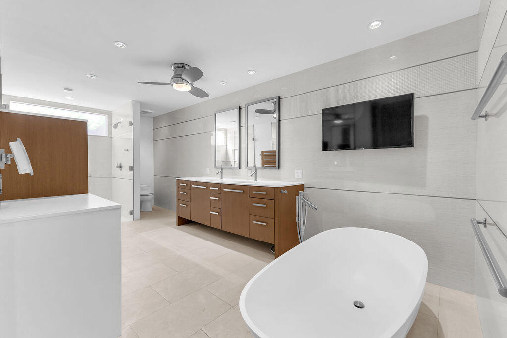 Tamarisk C.C. - Residential