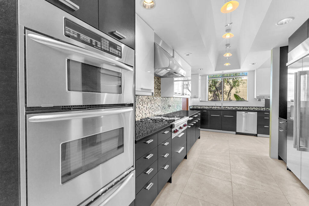 Tamarisk C.C. - Residential