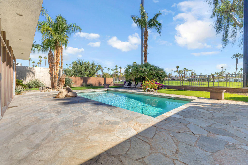 Tamarisk C.C. - Residential