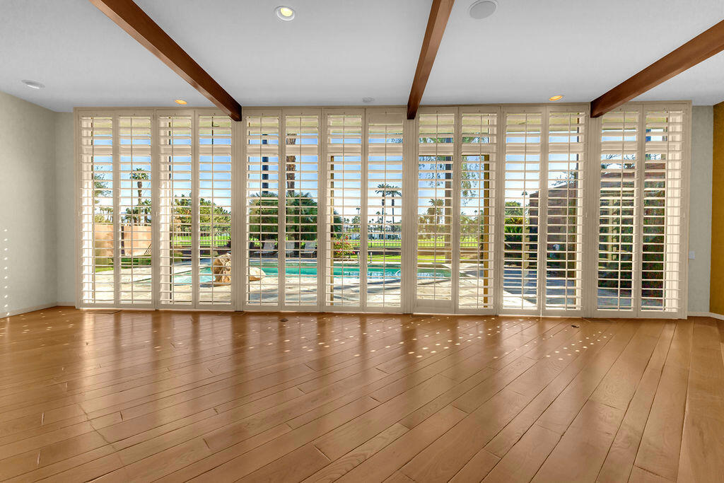 Tamarisk C.C. - Residential