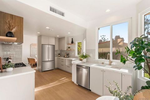 5825 Caminito Del Estio La Jolla CA 92037