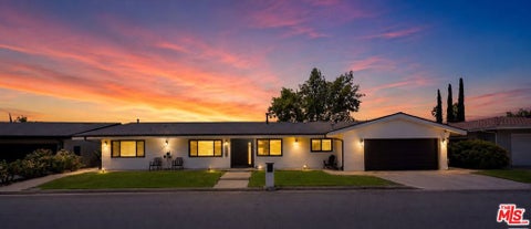 Photo of 20326 Alerion Place, Los Angeles, CA 91364 (MLS # 26985271)