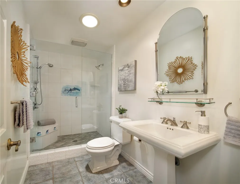 Dana Point, California 92629, United States, 3 Bedrooms Bedrooms, ,3 BathroomsBathrooms,Residential,Active,96501