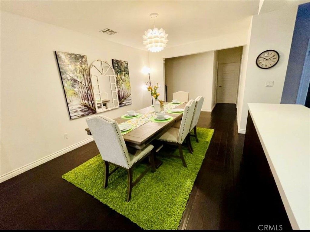 Photo of 5543 Sylvia Ave, Tarzana, CA 91356 (MLS # OC26057522)