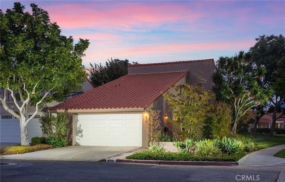 Photo of 470 Vista Trucha, Newport Beach, CA 92660 (MLS # TR26178511)