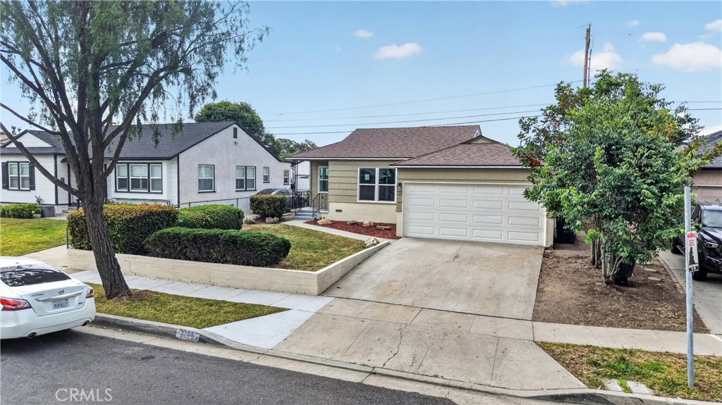 2708 Yearling Street