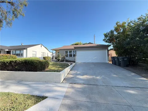 2708 Yearling Street, Lakewood, CA 90712 - MLS#: CV26097920