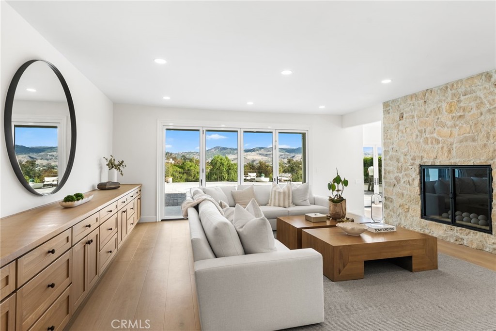 Hunt Club (HC) - Residential