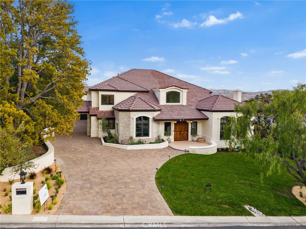 Hunt Club (HC) - Residential