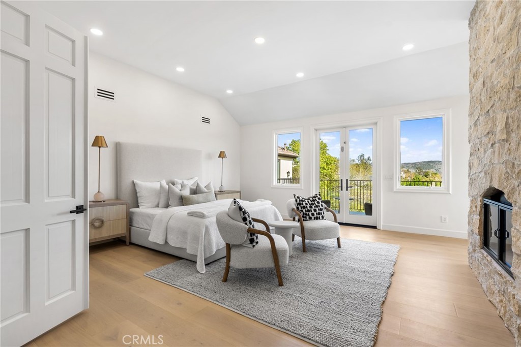 Hunt Club (HC) - Residential