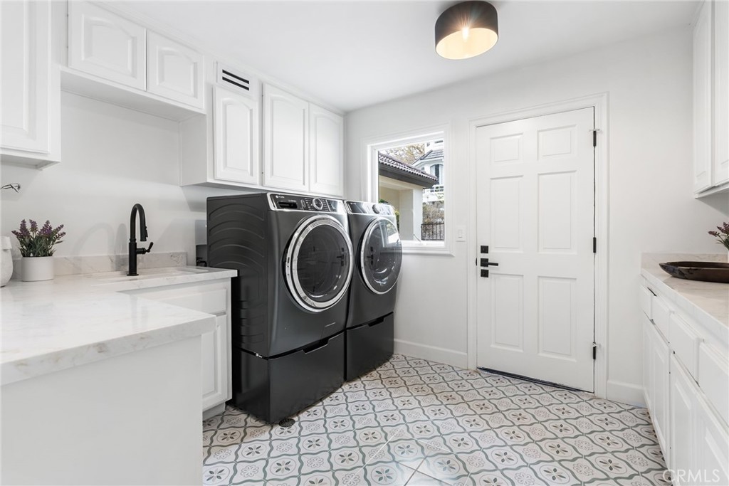 Hunt Club (HC) - Residential