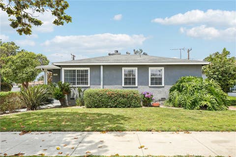 Photo of 2905 Magnolia AVE, Long Beach, CA 90806 (MLS # PW26138663)
