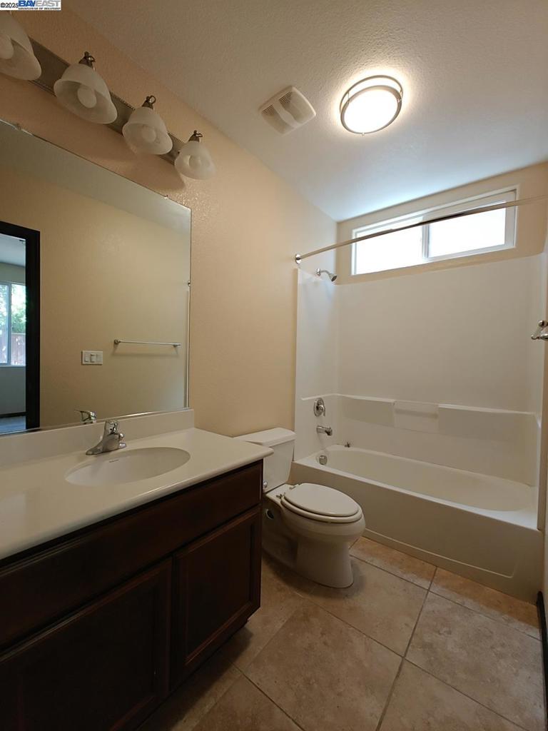 VALLEJO HIGHLAND - Residential