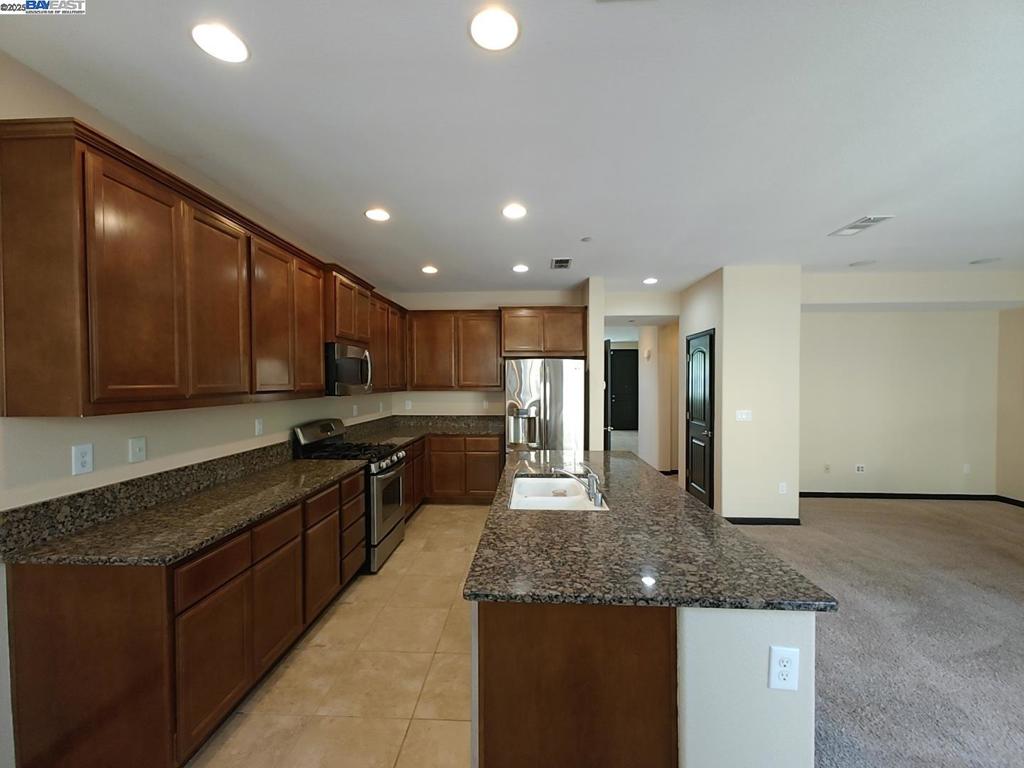 VALLEJO HIGHLAND - Residential
