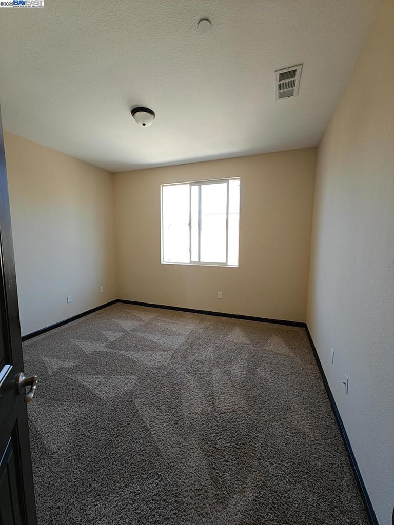 VALLEJO HIGHLAND - Residential