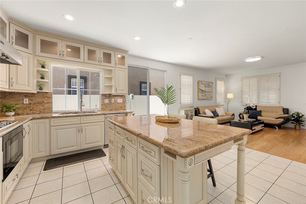 Stoneybrook (STNY) - Residential Lease