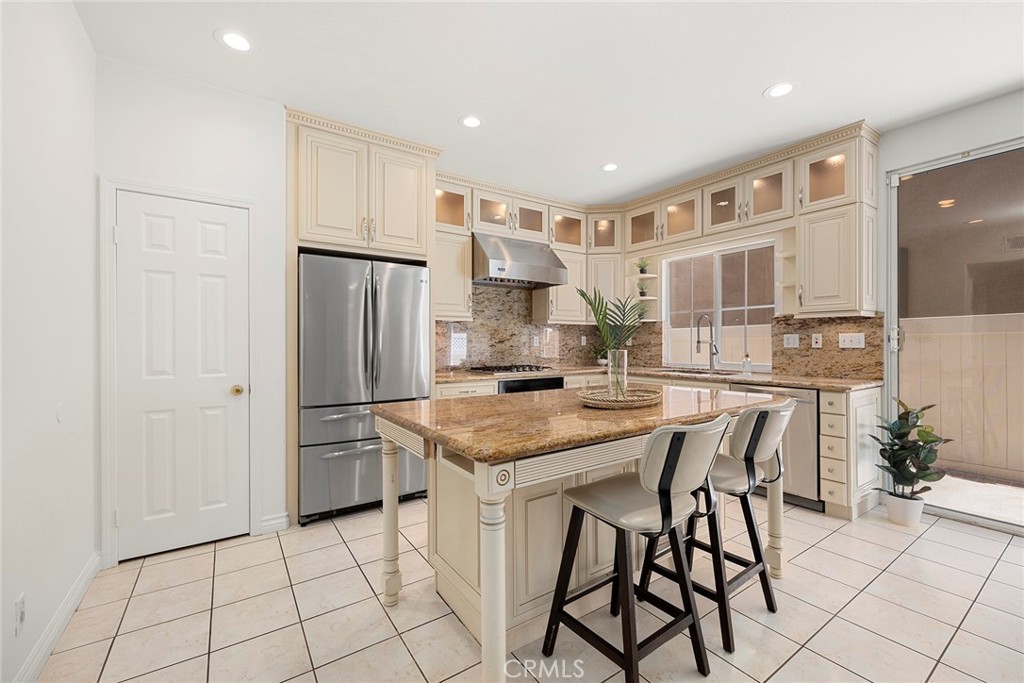 Stoneybrook (STNY) - Residential Lease
