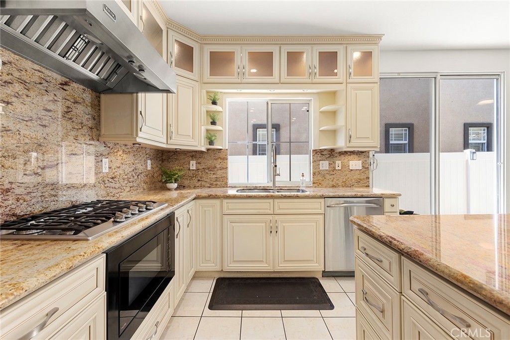 Stoneybrook (STNY) - Residential Lease