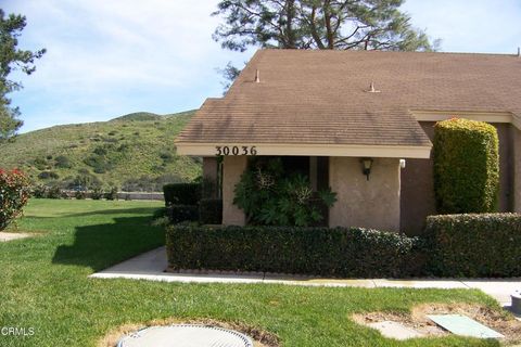 Tiny photo for 30036 Village 30 Vlg, Camarillo, CA 93012 (MLS # V1-34954)
