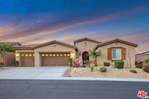 Photo of 73680 Picasso Drive, Palm Desert, CA 92211 (MLS # 24380213)