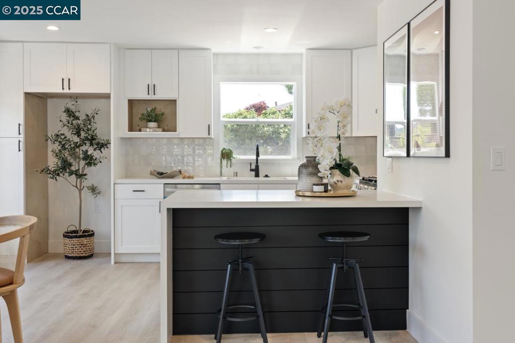 EL SOBRANTE - Residential