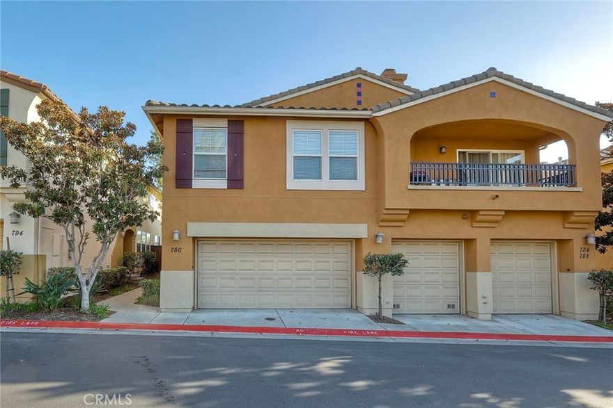 Gated community of Tivoli Villas in Sunbow. This 3 bedrooms 2.5 baths with 1450 sqf living space town-home features an attached 2 car garage & a patio & balcony with unobstructed views of Veterans Park & western views of the San Diego Bay & Point Loma on a clear day. Newly installed vylne  flooring through out first floor, the staircase & entire second floor. Fresh paint. The master bedroom has a walk in closet and a private balcony to enjoy the amazing breezes & views. Sunbow Complex Features: