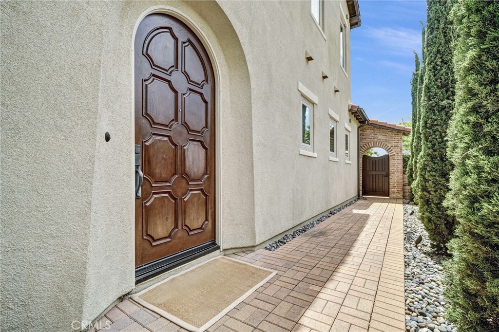 135 Bridle Path